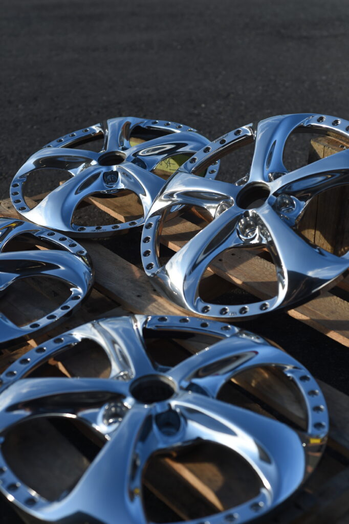 Display of ceramic polishing on Work VSKF wheels